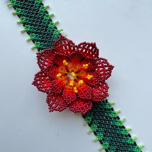 Mexican Handmade Beaded Flower Bracelet - Picture 1 of 4
